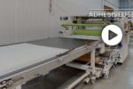 Adhésiveuse complexeuse pour rouleaux et plaques