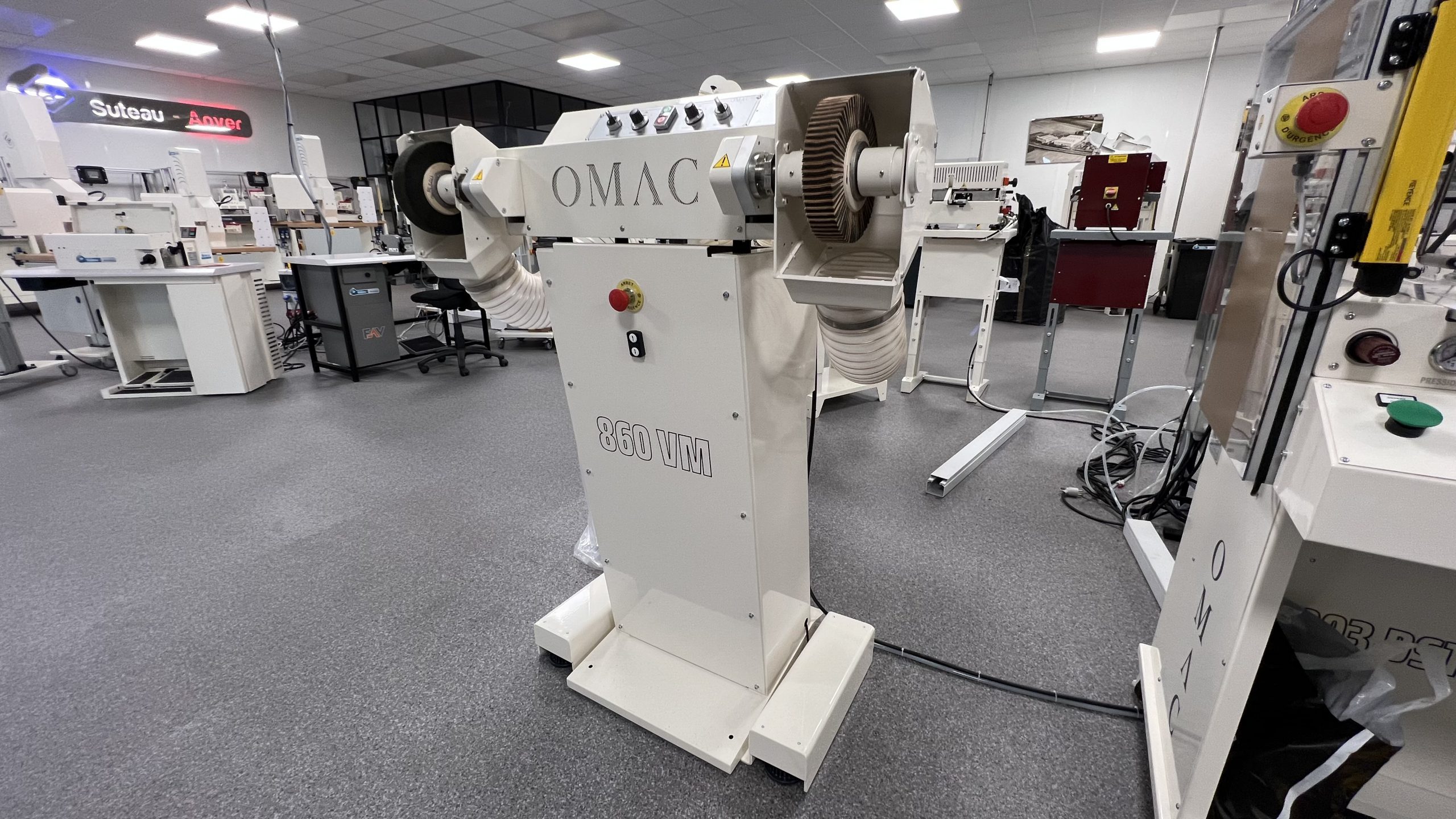 Machine de brossage - Modèle OMAC 860